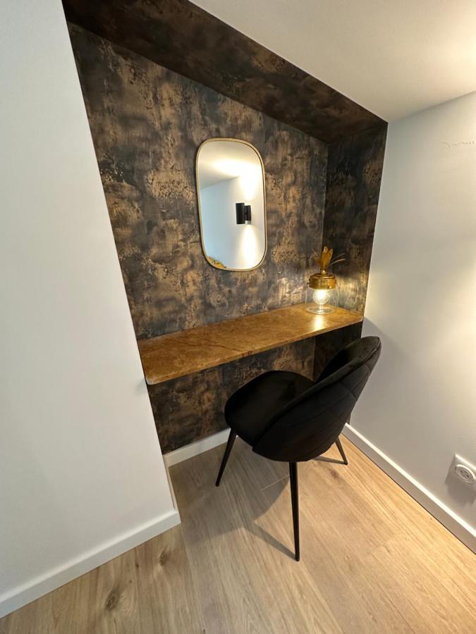Ferienwohnung Un Brin De Pampa Vienne  Exterior foto