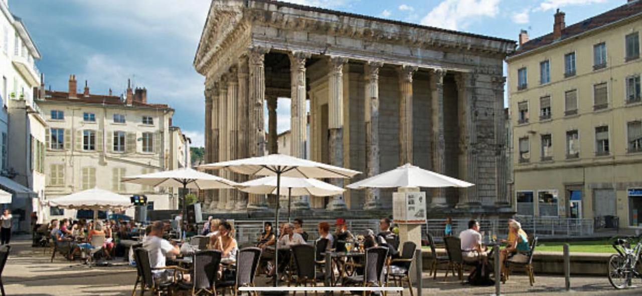 Ferienwohnung Un Brin De Pampa Vienne  Exterior foto